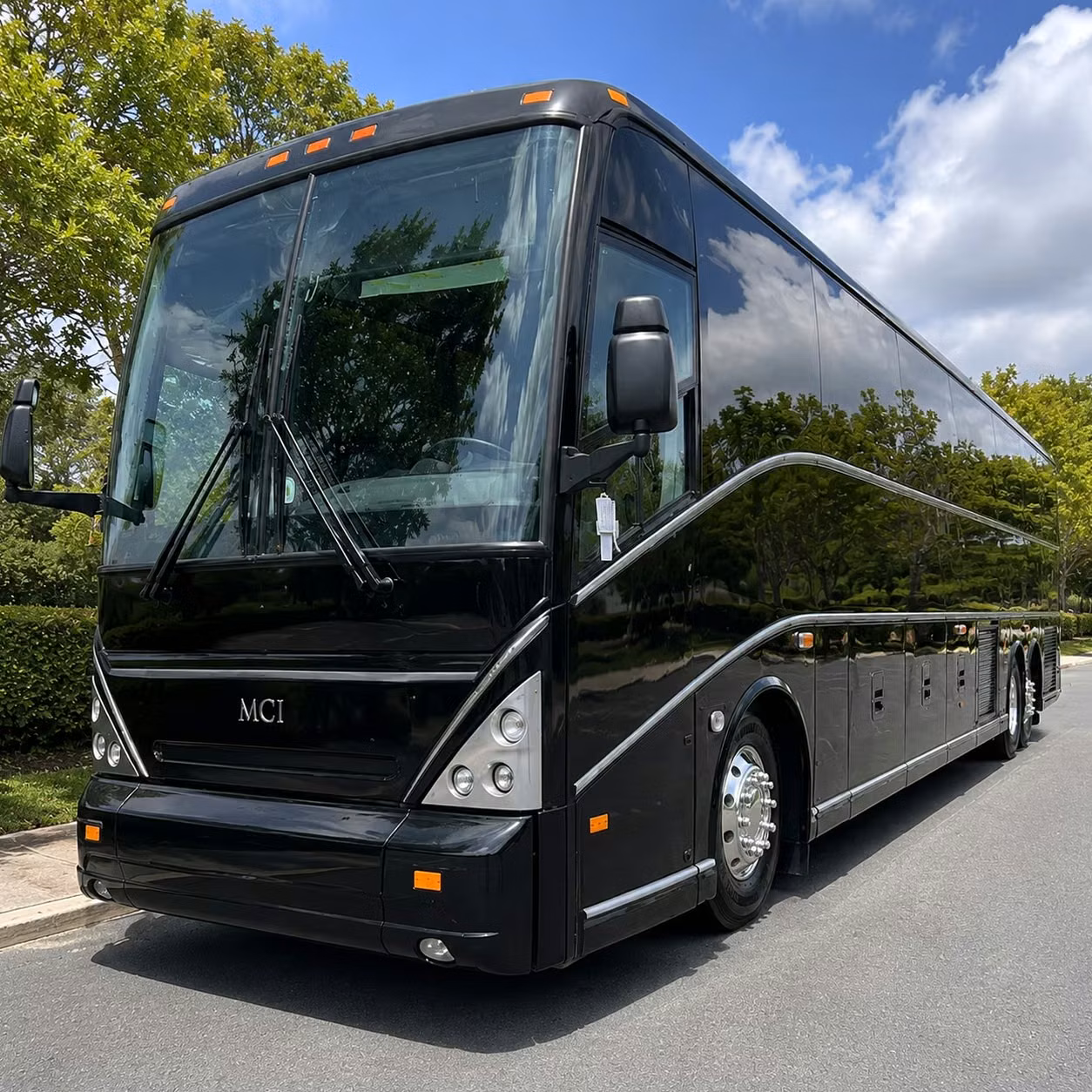 corporate shuttle services between port st lucie and palm beach international airport