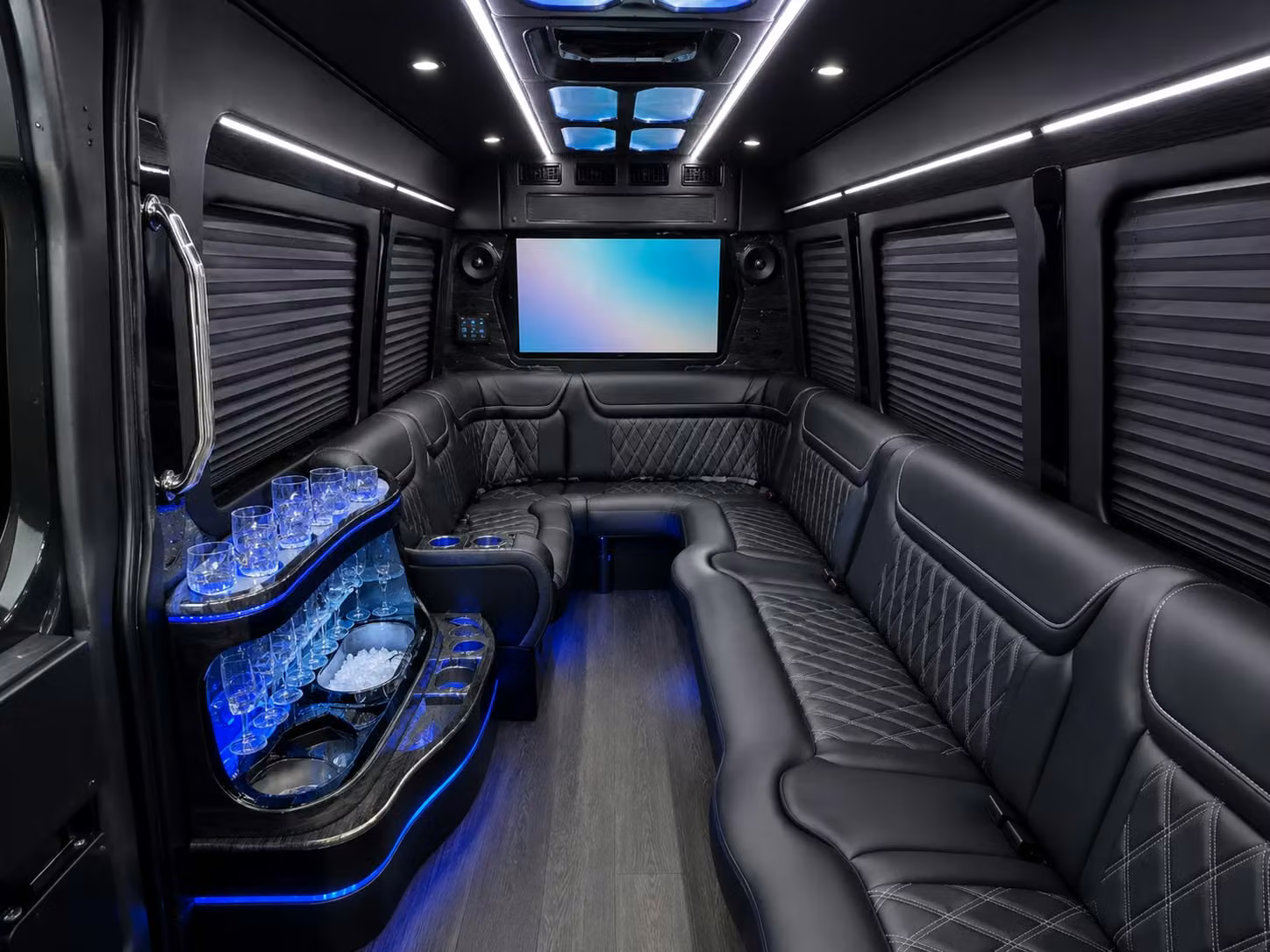 sports team and corporate group transportation to clover park and the treasure coast