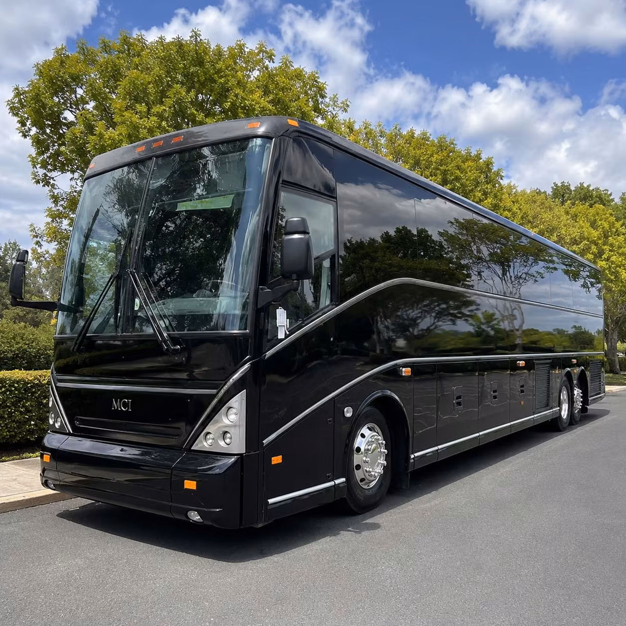 with charterbusportstlucie com you ll never be stuck with just one fleet for treasure coast concert nights